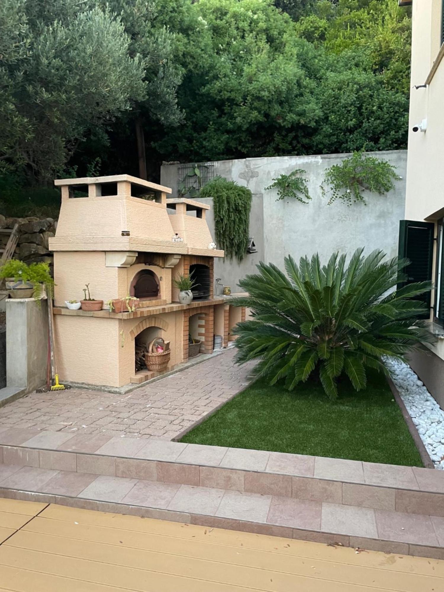 Charming Villa Rab Rab Town Buitenkant foto