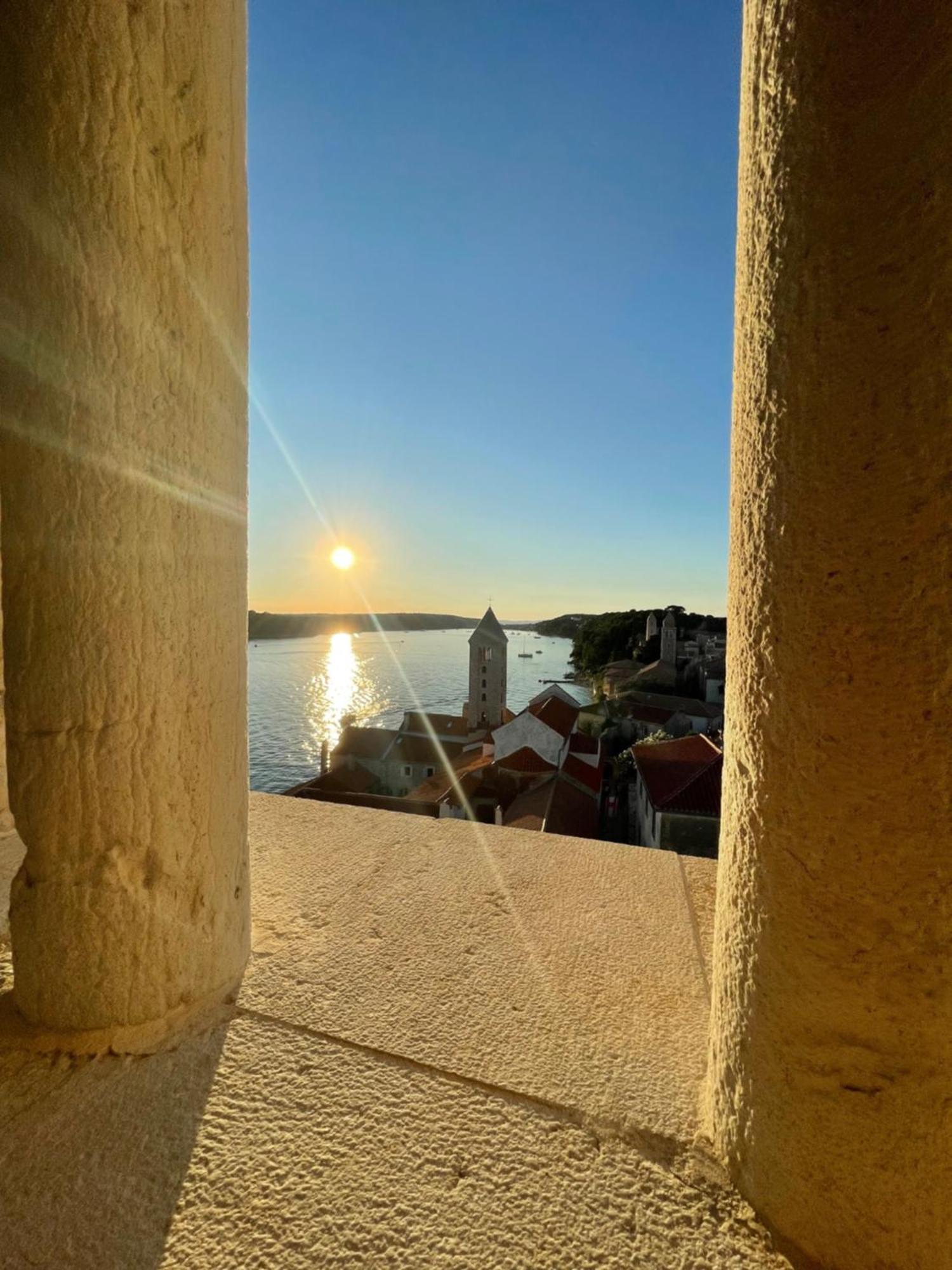 Charming Villa Rab Rab Town Buitenkant foto