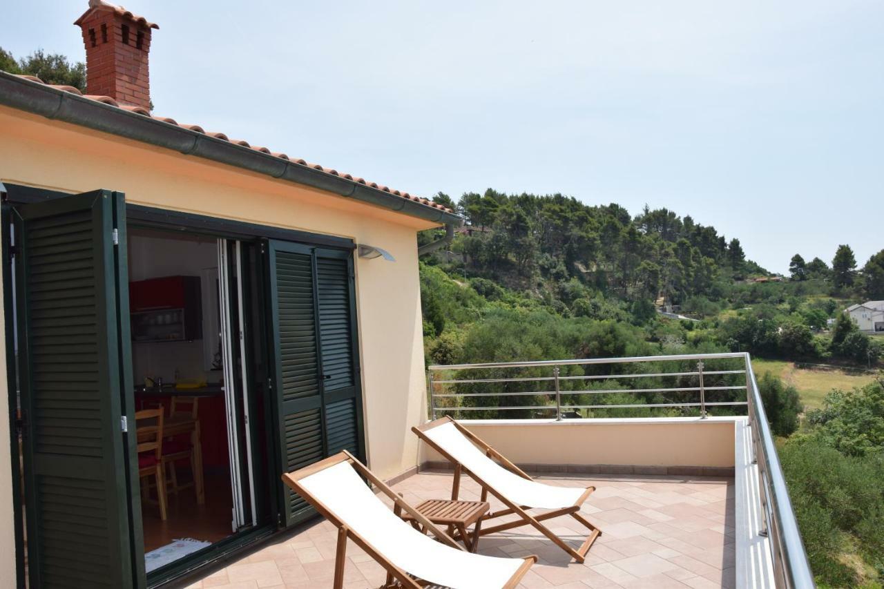 Charming Villa Rab Rab Town Buitenkant foto