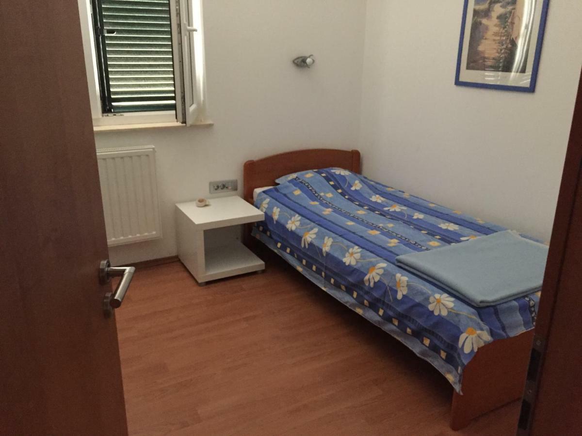 Charming Villa Rab Rab Town Buitenkant foto